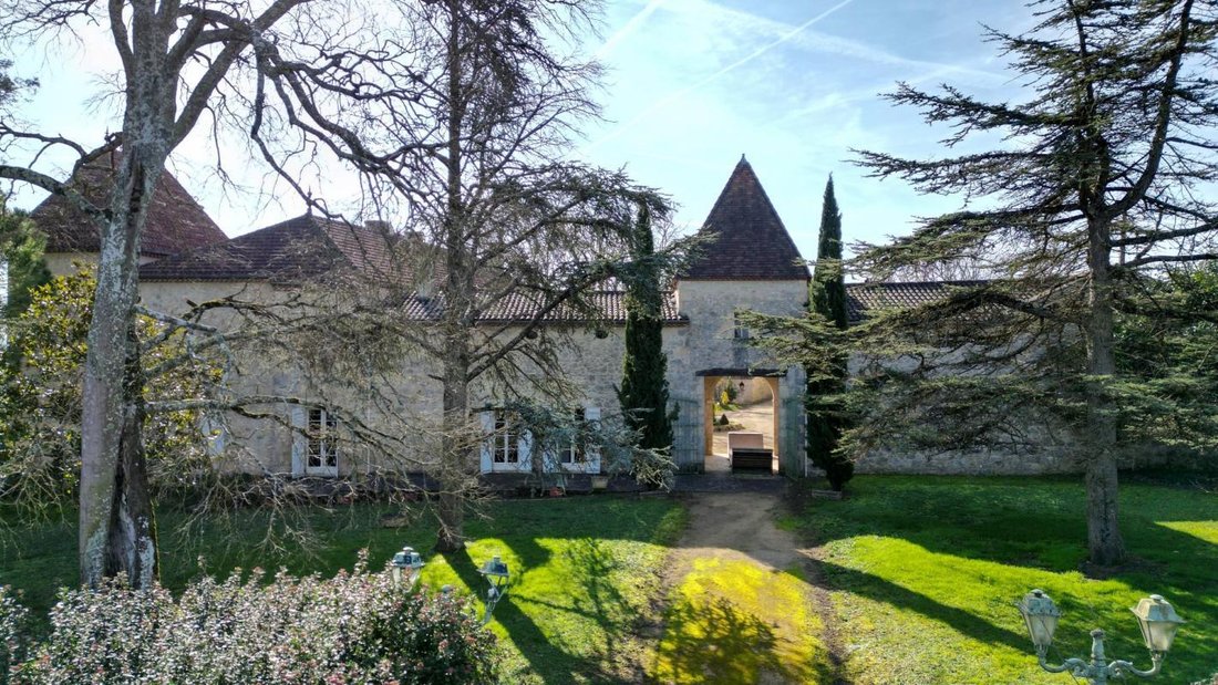 Château à La Romieu, Occitanie, France 4 - 18883939