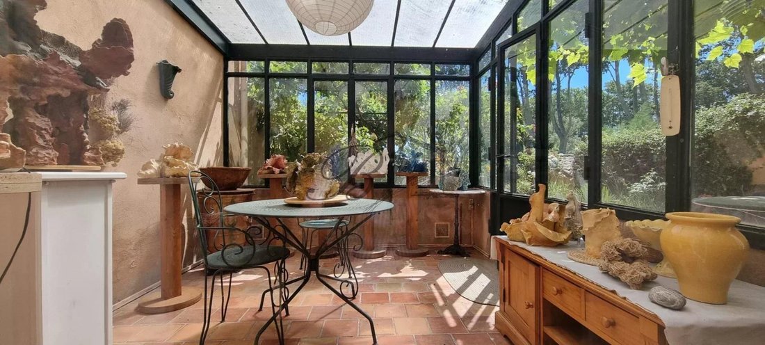 Casa en Cucuron, Provenza-Alpes-Costa Azul, Francia 2 - 18882767
