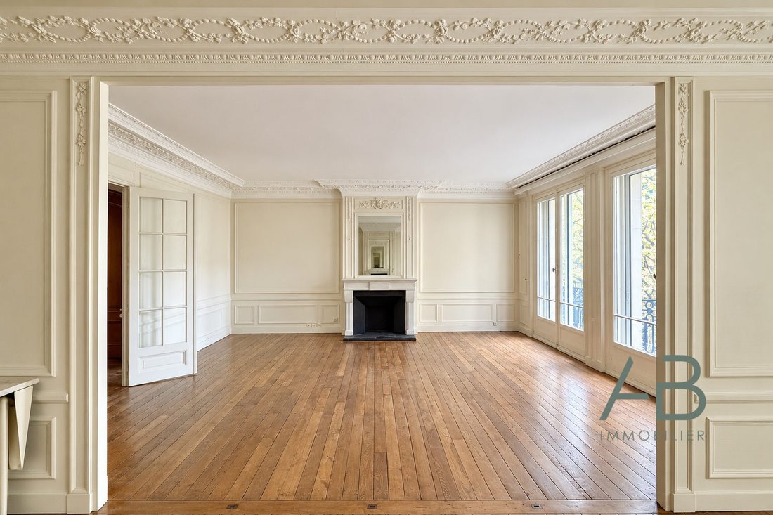 Apartment in Lille Sud, Lille, France 1 - 18892845