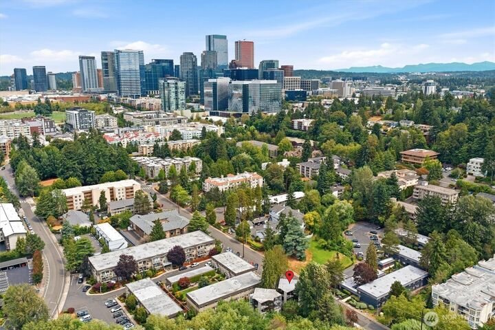 House in Bellevue, Washington, United States 3 - 18892934