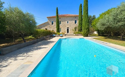 Haus in Viviers, Auvergne-Rhone-Alpen, Frankreich 1