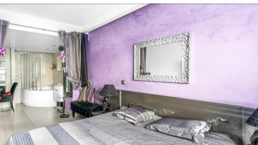 Apartamento en Puteaux, Isla de Francia, Francia 2 - 18883848