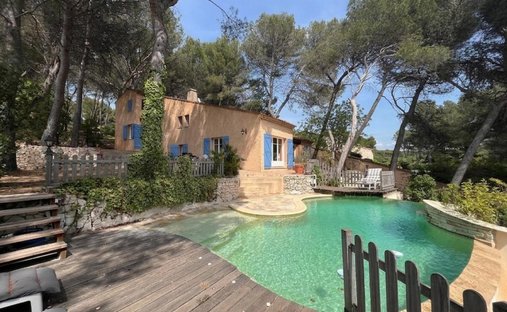 Maison à Ventabren, Provence-Alpes-Côte d'Azur, France 1