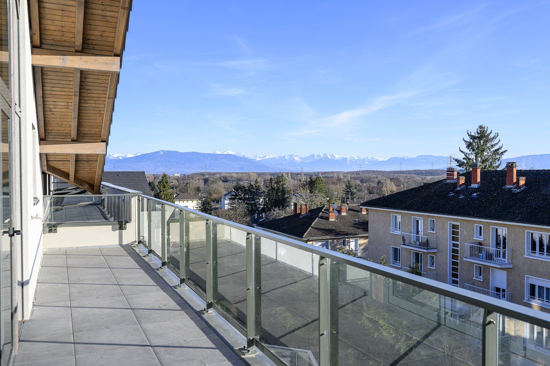 Apartamento en Divonne-les-Bains, Auvernia-Ródano-Alpes, Francia 2 - 18885610