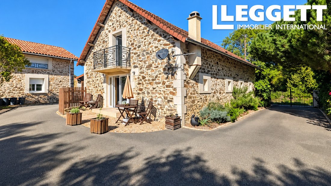 Maison à Mialet, Nouvelle-Aquitaine, France 4 - 18890884