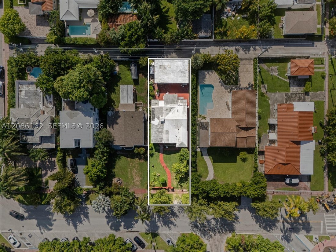 Maison à Miami Beach, Floride, États-Unis 1 - 18879735