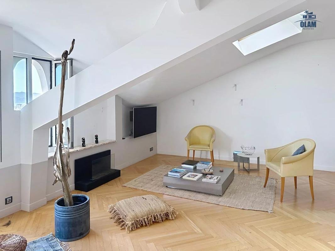 Wohnung in Cannes, Provence-Alpes-Côte d'Azur, Frankreich 4 - 18885595