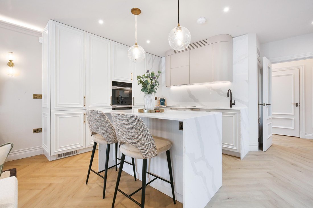 Apartment in South Ascot, England 3 - 18533205