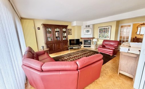 Apartamento en Divonne-les-Bains, Auvernia-Ródano-Alpes, Francia 1