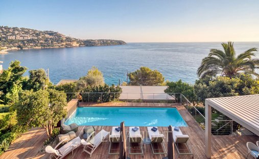 Villa à Cabbe-Saint Roman, Roquebrune-Cap-Martin, France 1