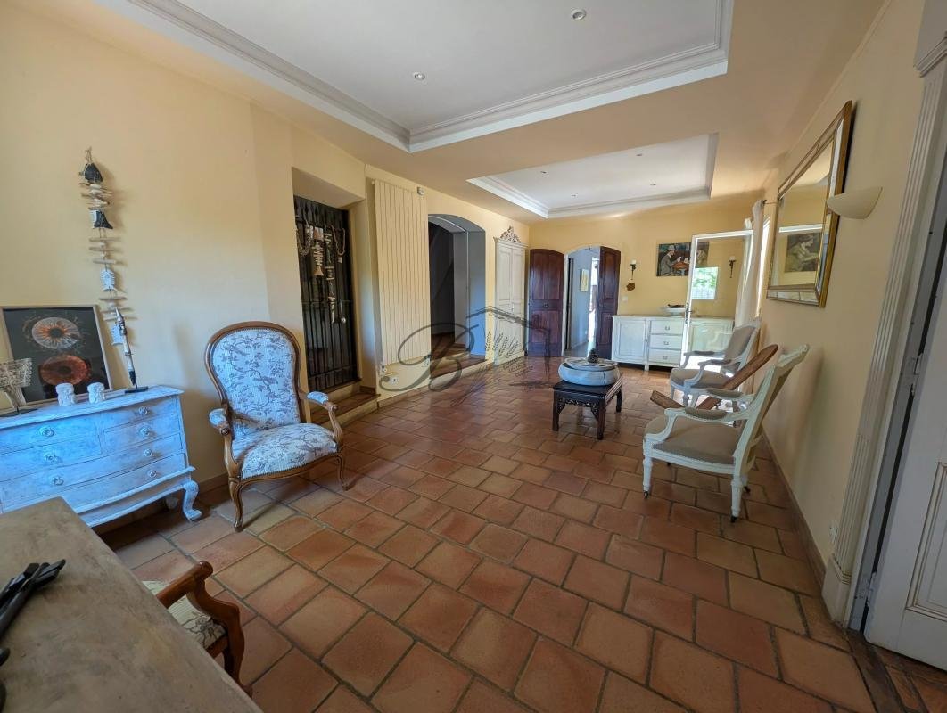 Villa en La Bastide-des-Jourdans, Provenza-Alpes-Costa Azul, Francia 4 - 18882596