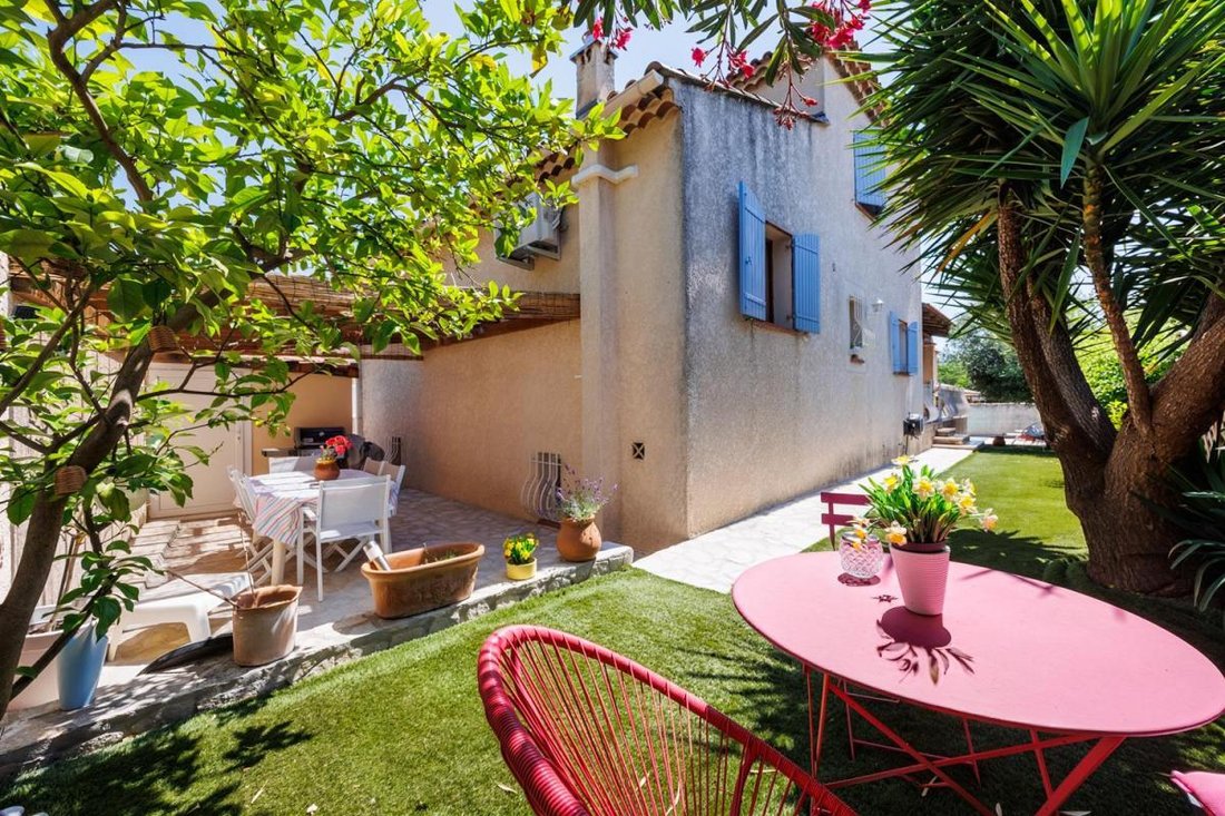 Haus in La Fourragère, Marseille, Provence-Alpes-Côte d'Azur 3 - 18885446