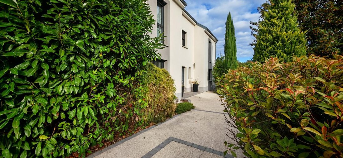 Villa à Saint-Julien-les-Villas, Grand Est, France 4 - 18880559