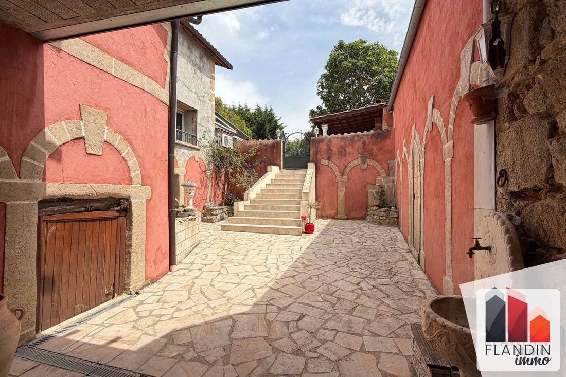 House in Thurins, Auvergne-Rhône-Alpes, France 3 - 18646415