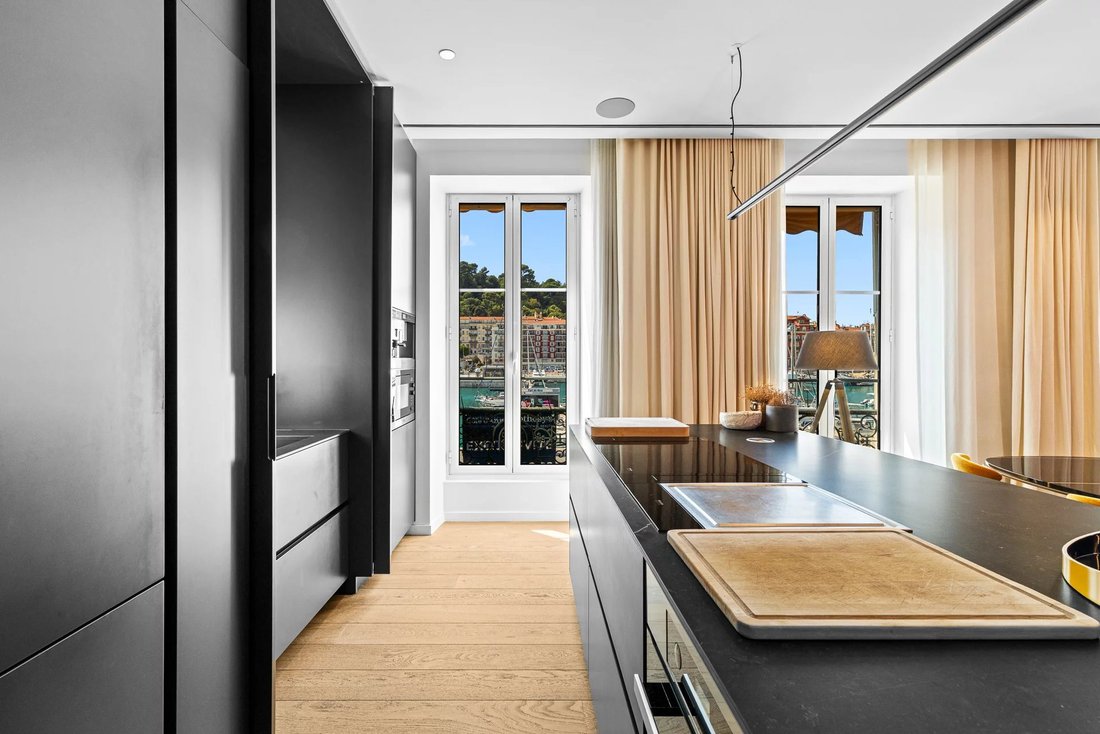 Wohnung in Le Port, Nizza, Frankreich 5 - 18880343