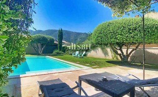 Casa en Maubec, Provenza-Alpes-Costa Azul, Francia 1