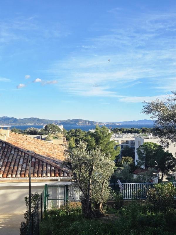 Wohnung in La Ciotat, Provence-Alpes-Côte d'Azur, Frankreich 1 - 18880777