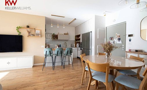 Apartment in Herzliya, Tel Aviv District, Israel 1