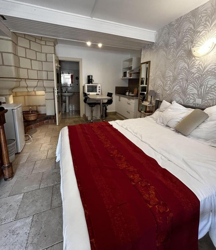 Casa a Beaumont-en-Véron, Centro-Val della Loira, Francia 5 - 18885140