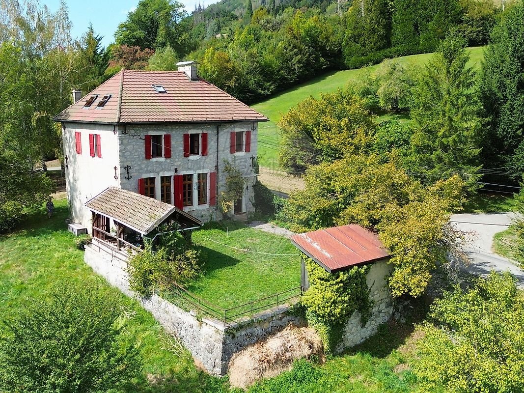 House in Thyez, Auvergne-Rhône-Alpes, France 3 - 18884358