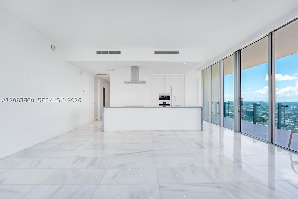 Condo in Miami, Florida, United States 5 - 18879770