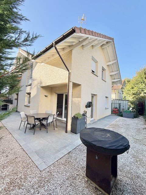 Haus in Ouest, Saint-Genis-Pouilly, Frankreich 4 - 18885505