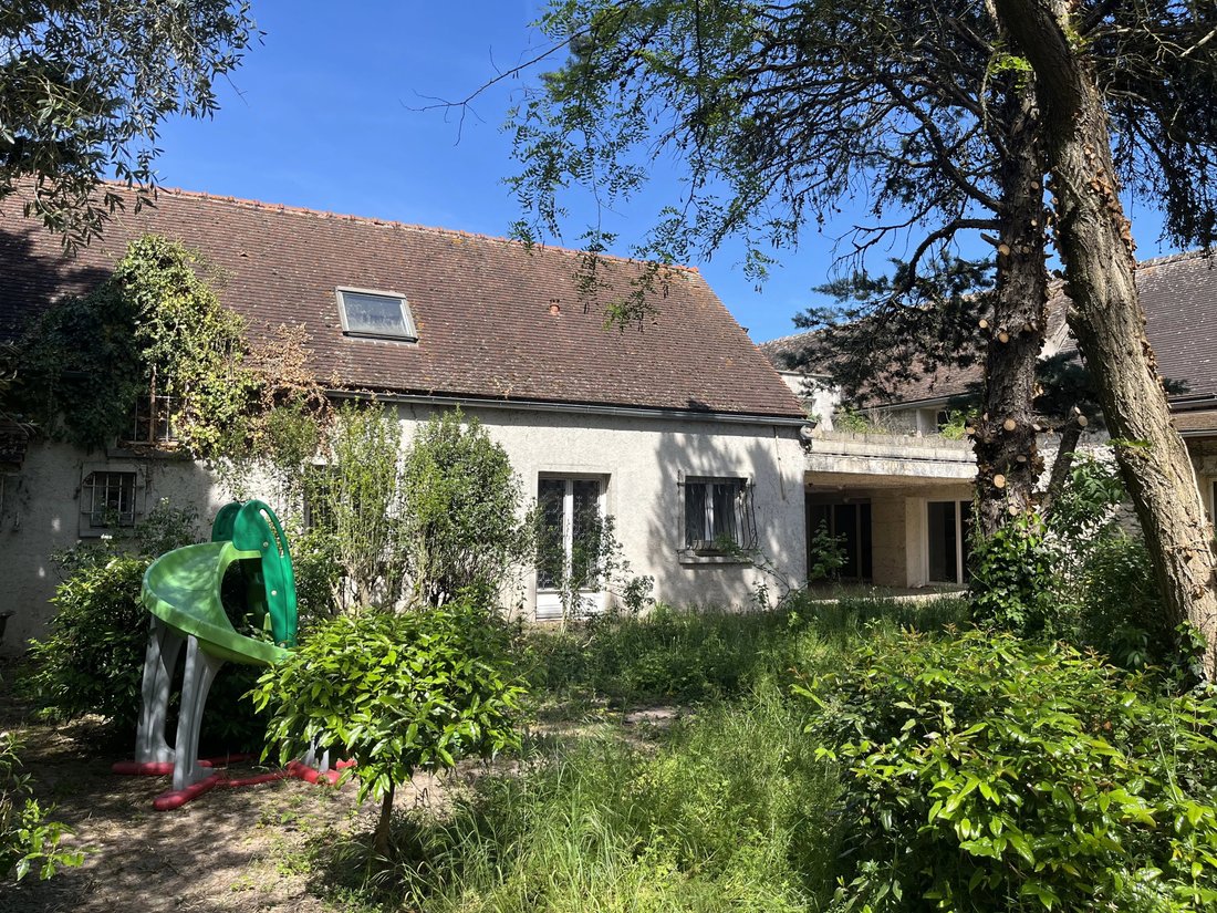 House in Egreville, Ile-de-France, France 2 - 18880353