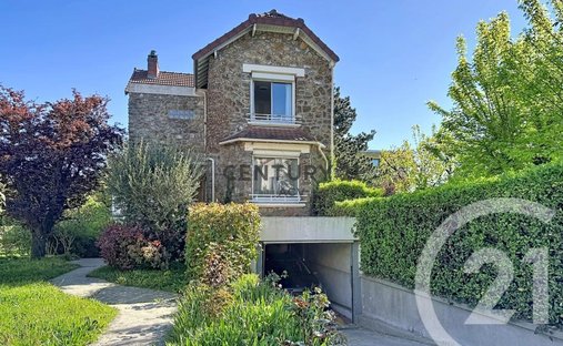 House in Vitry-sur-Seine, Ile-de-France, France 1