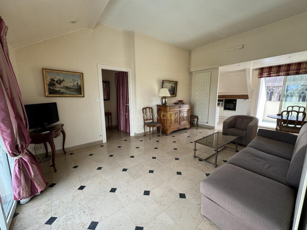 Apartment in Centre, Tours, France 3 - 18881666