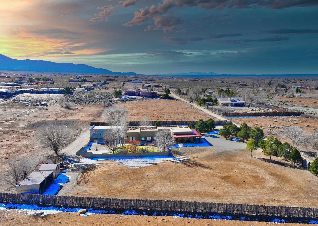 Haus in Taos, New Mexico, Vereinigte Staaten 3 - 18888655
