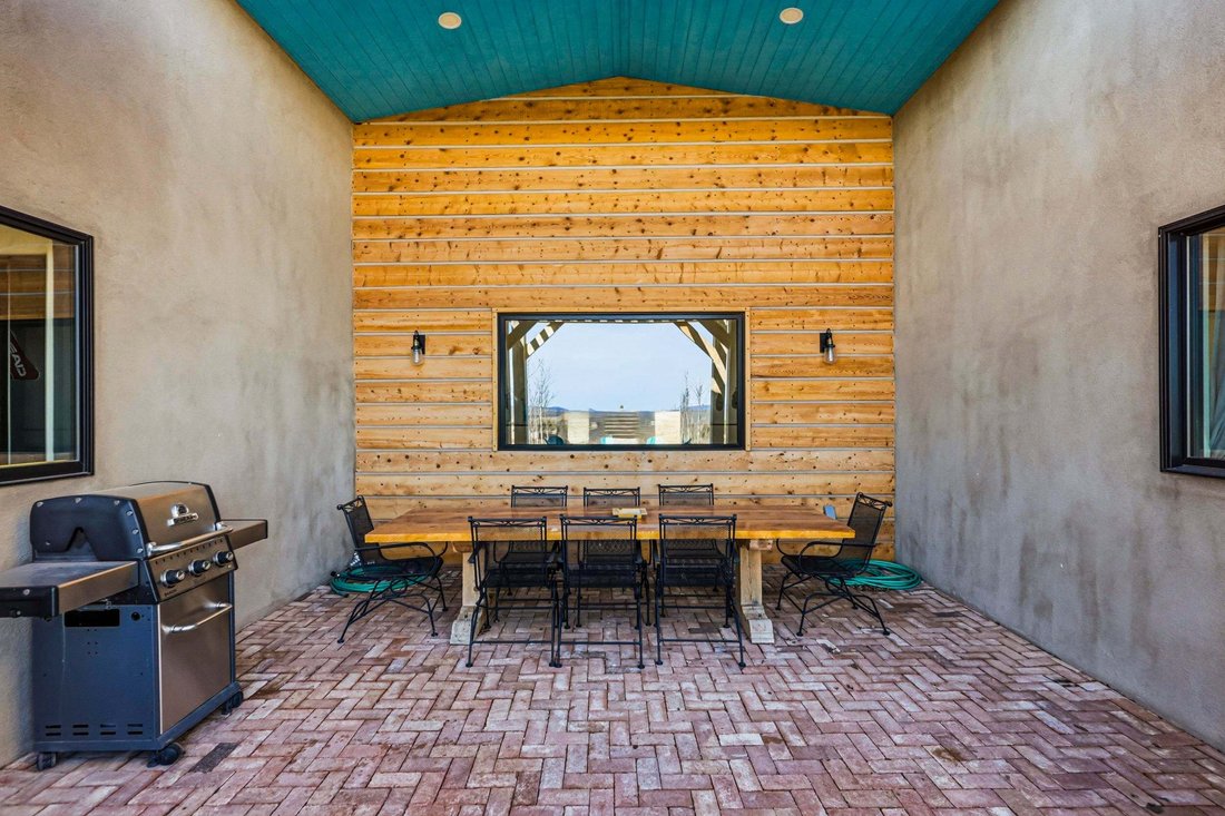 House in Ranchos de Taos, New Mexico, United States 5 - 18888146