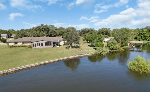 House in Buchanan Dam, Texas, United States 1