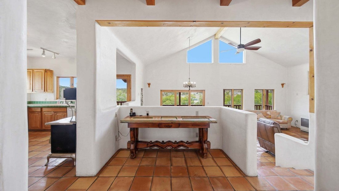 House in San Cristobal, New Mexico, United States 3 - 18888548