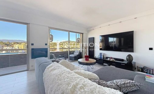 Apartment in Cougoussoles, Le Cannet, France 1