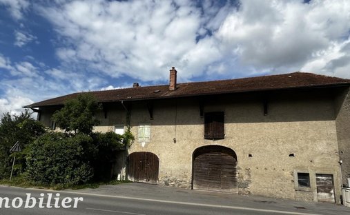 House in Ballaison, Auvergne-Rhône-Alpes, France 1