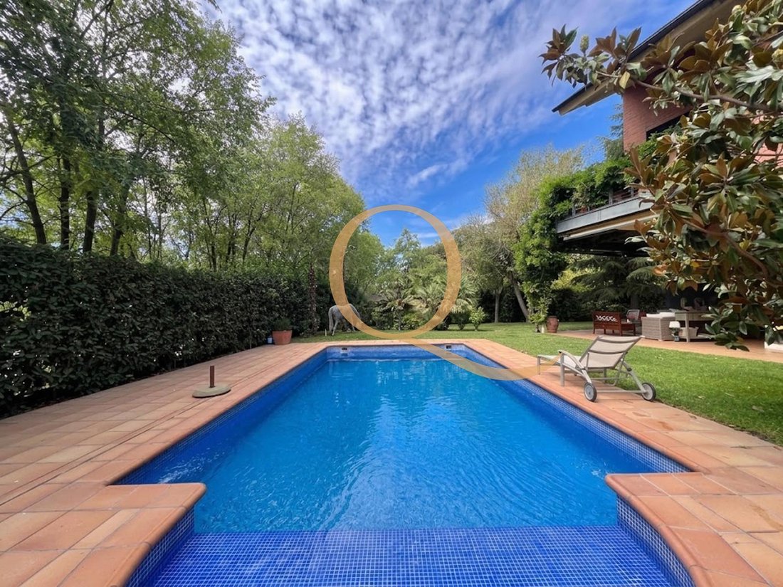 Chalet in Hortaleza, Madrid, Spain 4 - 18874682
