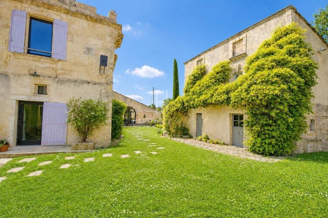 Casa en Mouriès, Provenza-Alpes-Costa Azul, Francia 3 - 18882019