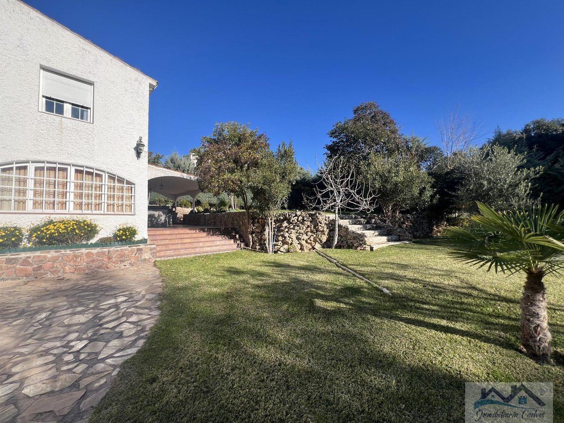 Chalet a Boadilla del Monte, Madrid, Spagna 5 - 18878956
