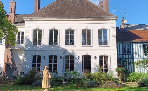 Anwesen in Gisors, Normandie, Frankreich 1