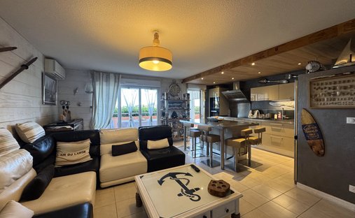 Appartamento a Aiguebonne, Saint-Raphaël, Francia 1