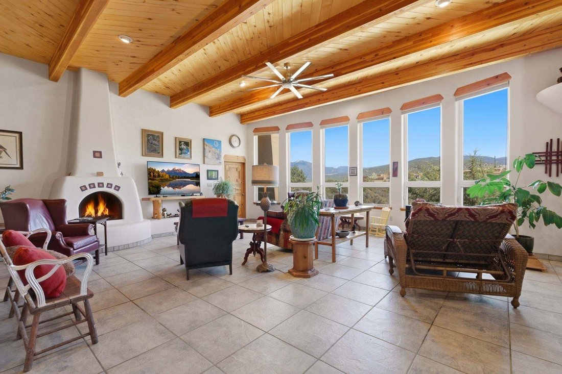House in Taos, New Mexico, United States 4 - 18888319