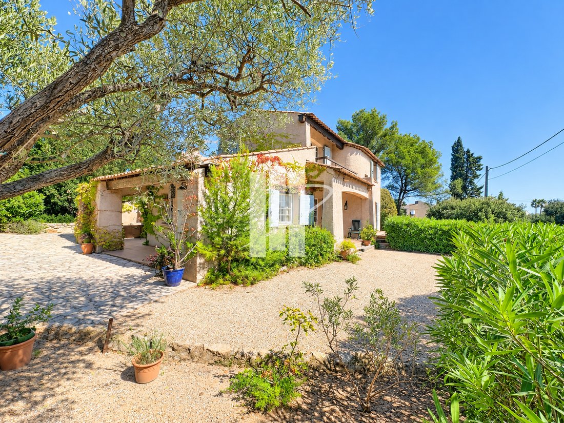 Casa en Le Dramont-Agay-Anthéor-Le Trayas, Saint-Raphaël, Francia 3 - 18890173