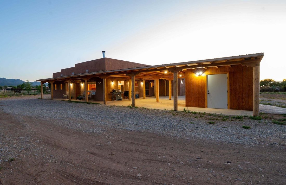 House in Ranchos de Taos, New Mexico, United States 1 - 18888519