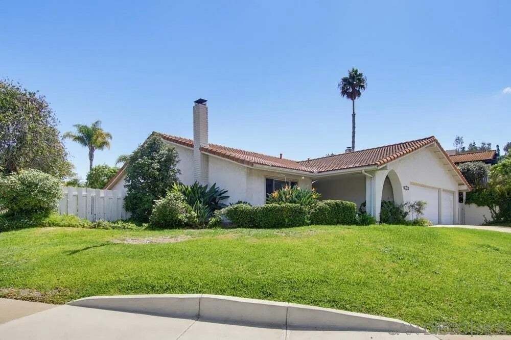 House in El Cajon, California, United States 3 - 18890075