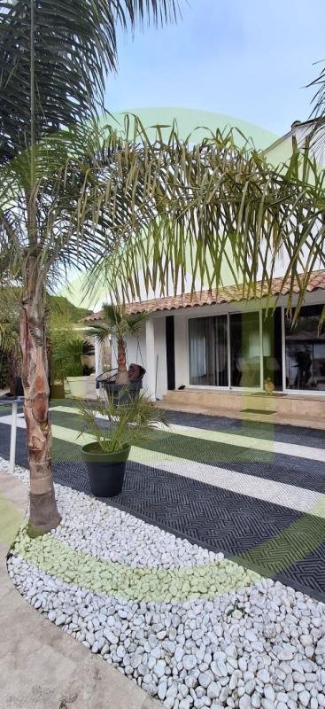 Casa en Ecarts, Roquebrune-sur-Argens, Francia 1 - 18886059