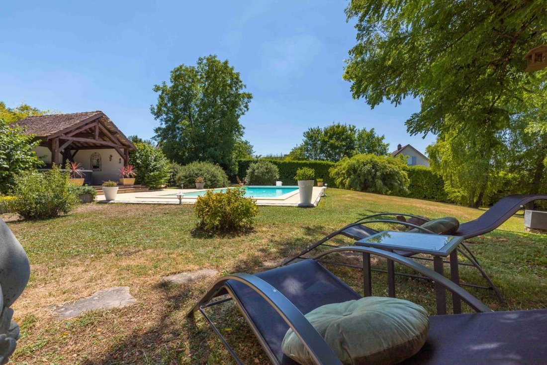 Casa en Mirebeau-sur-Bèze, Borgoña-Franco Condado, Francia 1 - 18880912
