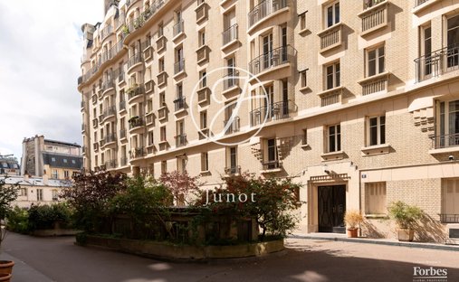 Apartment in Montmartre, Paris 18e Arrondissement, Paris 1