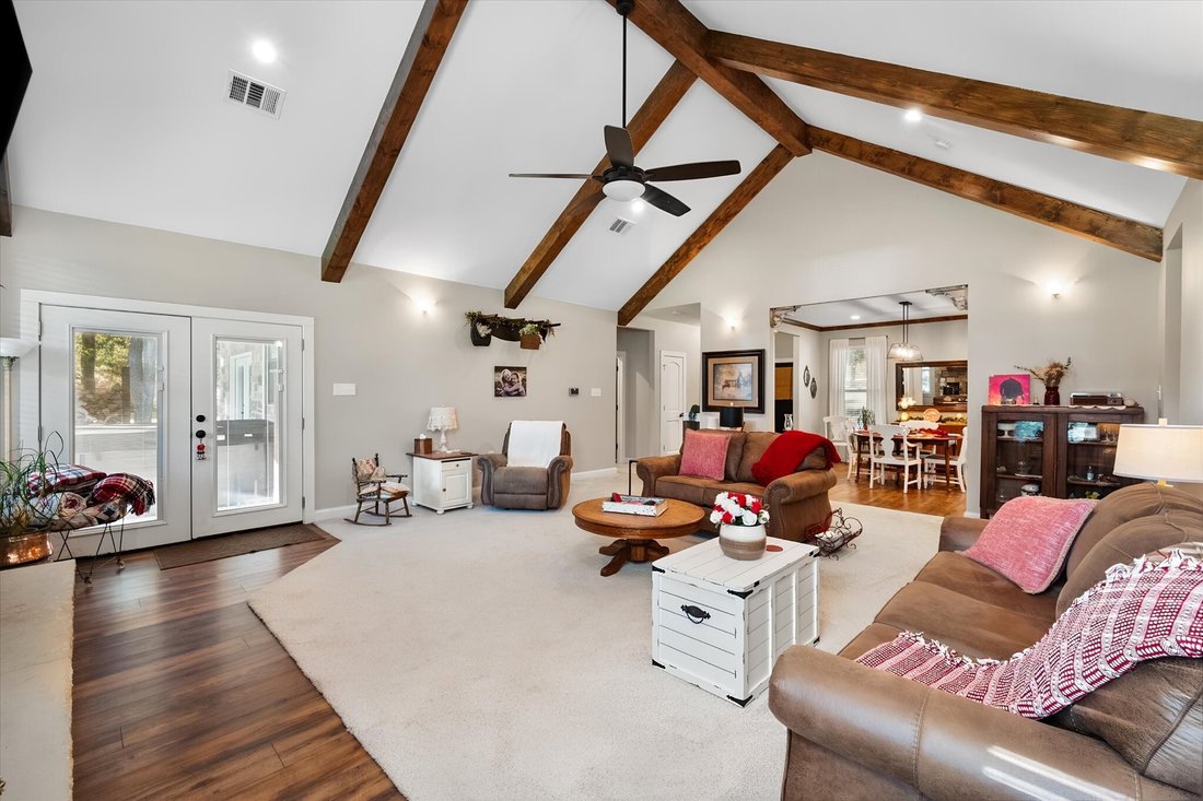 House in Corsicana, Texas, United States 5 - 18889755