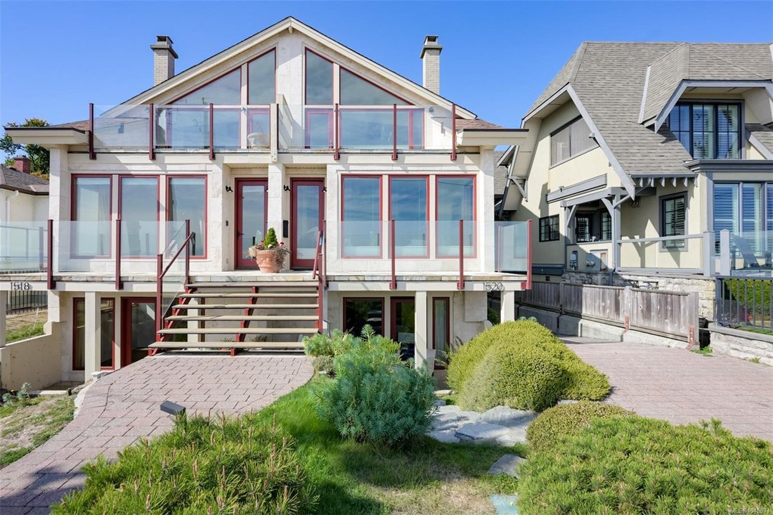 House in Victoria, British Columbia, Canada 2 - 18892820
