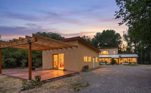 House in Dixon, New Mexico, United States 1